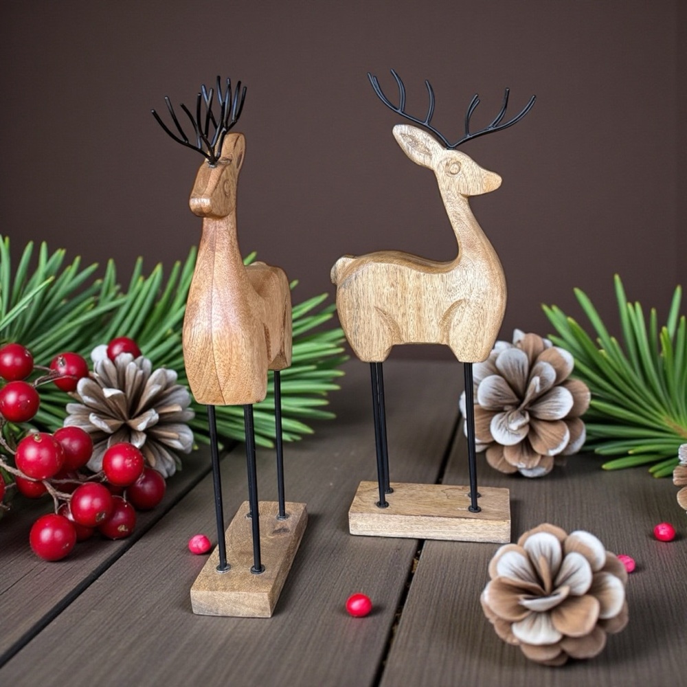 Grandin Road Christmas Reindeer Centerpiece Set - Picture 3 of 3